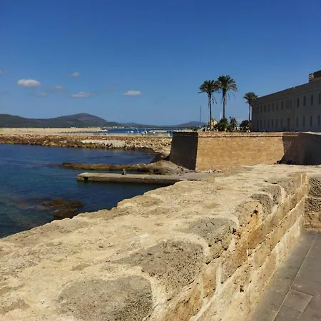 Alguerita - Bilocale Centro Storico Apartment Alghero